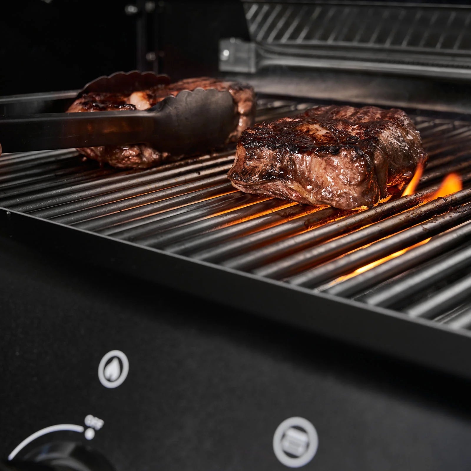 Burnhard EARL Premium-Gasgrill 3-Brenner Black Edition mit Gusseisenrost, Grillrost aus Gusseisen, Detailansicht 6