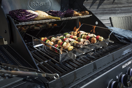 Rösle AllFlame Peer 3 Brenner Gasgrill - 50 mBar, Grillrost aus Gusseisen, für 1 - 8 Personen, Detailansicht 5