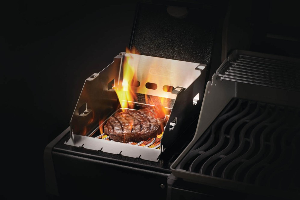 Napoleon Windschutz, Sizzle Zone klein, Grillzubehör, Detailansicht 7