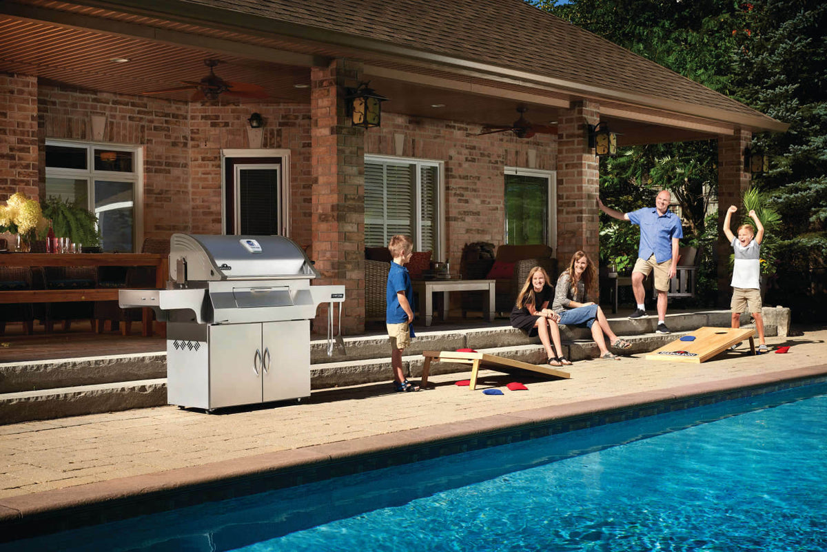 Napoleon PRO605 Holzkohlegrill, Grillrost aus Gusseisen, für 1 - 16 Personen, Detailansicht 7