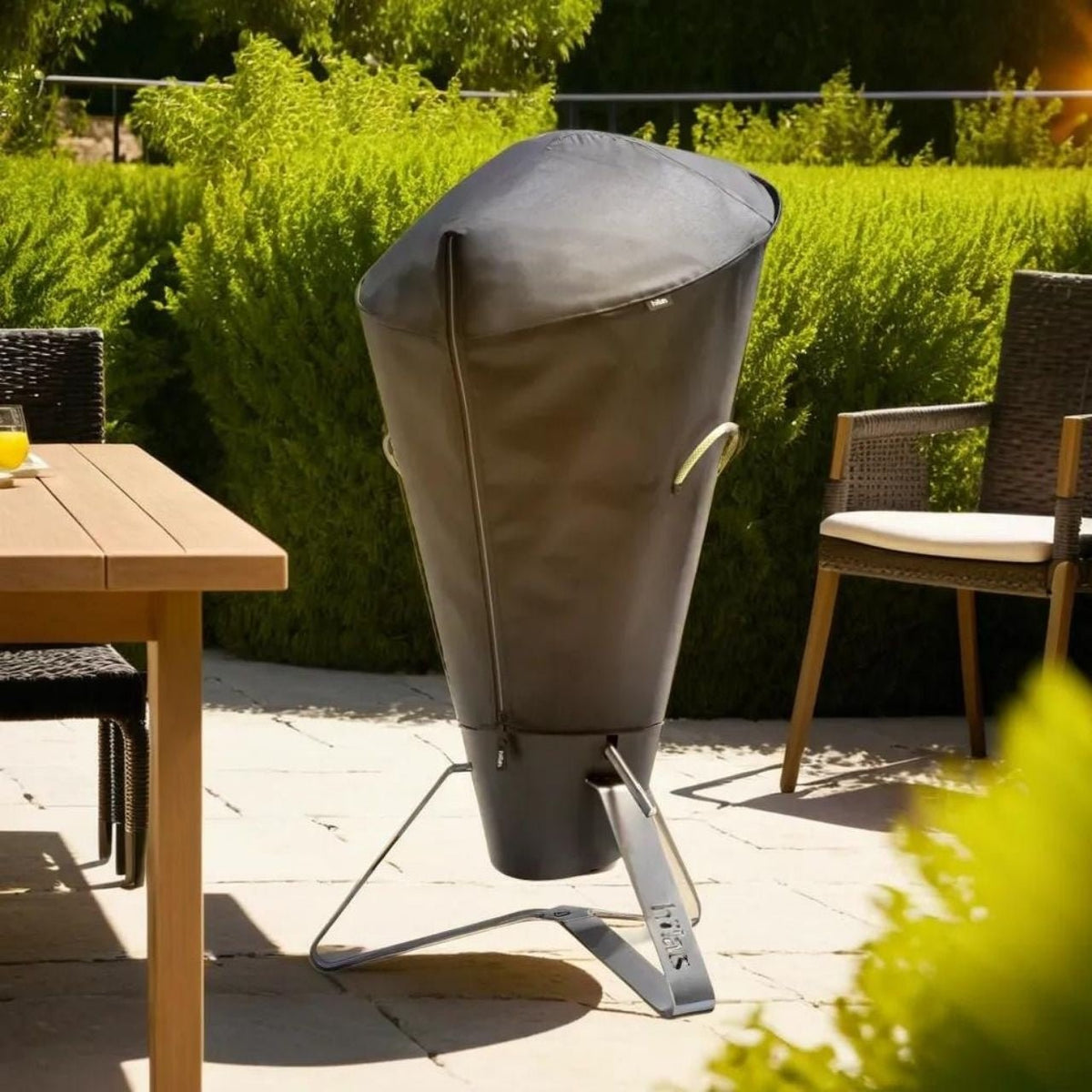 Höfats Abdeckhaube, CONE, Grillzubehör, Detailansicht 2