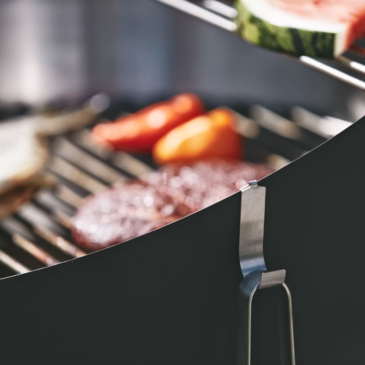 Höfats CONE Holzkohlegrill, Ø 50 cm Grillfläche, Grillrost aus Edelstahl, für 1 - 8 Personen, Detailansicht 6