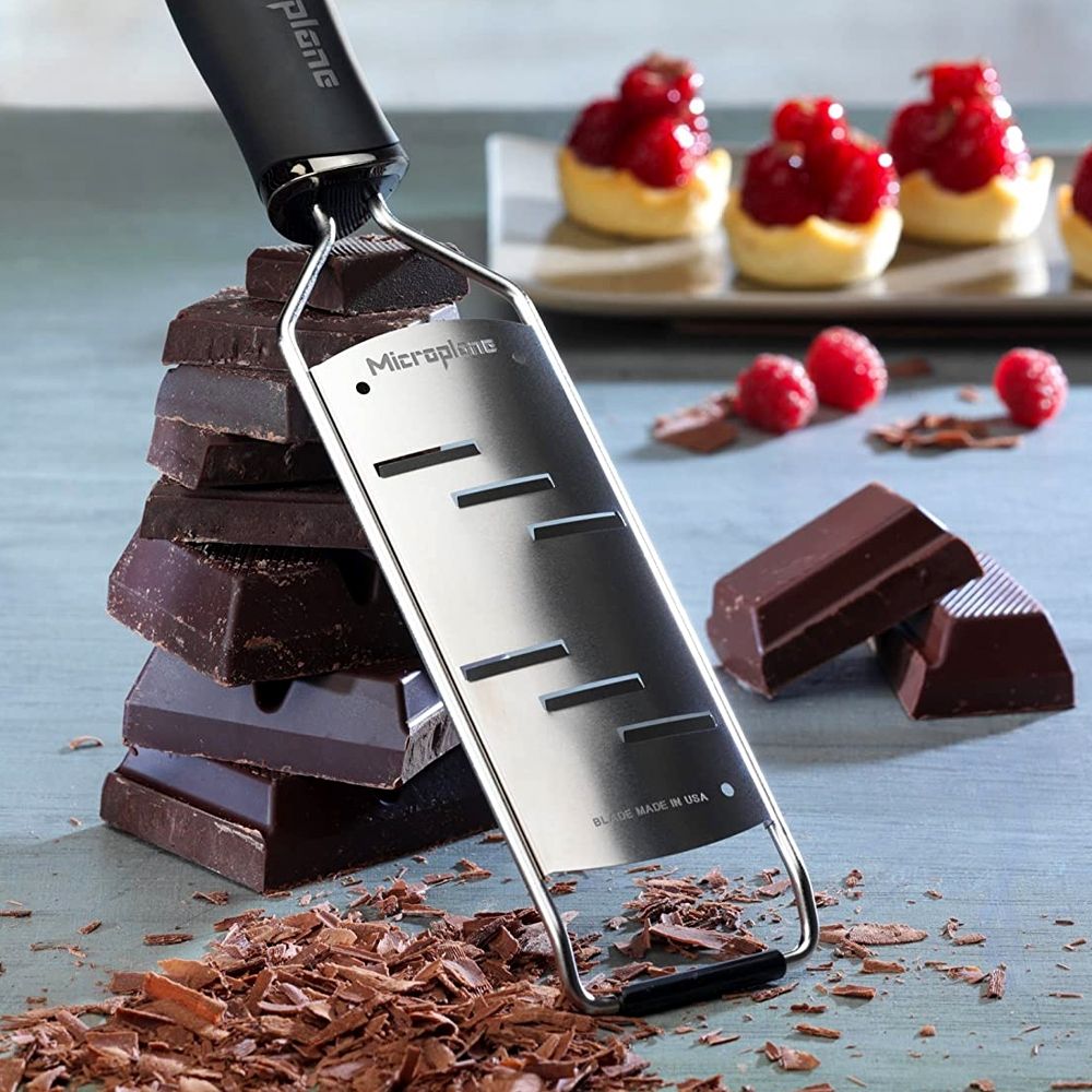 Microplane Große Raspel, Schwarz Gourmet Serie, Detailansicht 2