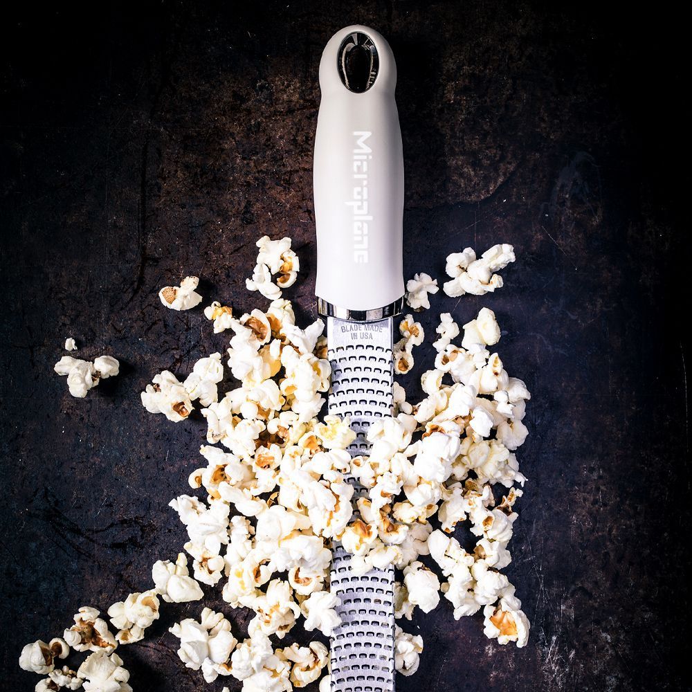 Microplane Premium Zester-Reibe, Kaschmir Beige, Detailansicht 3