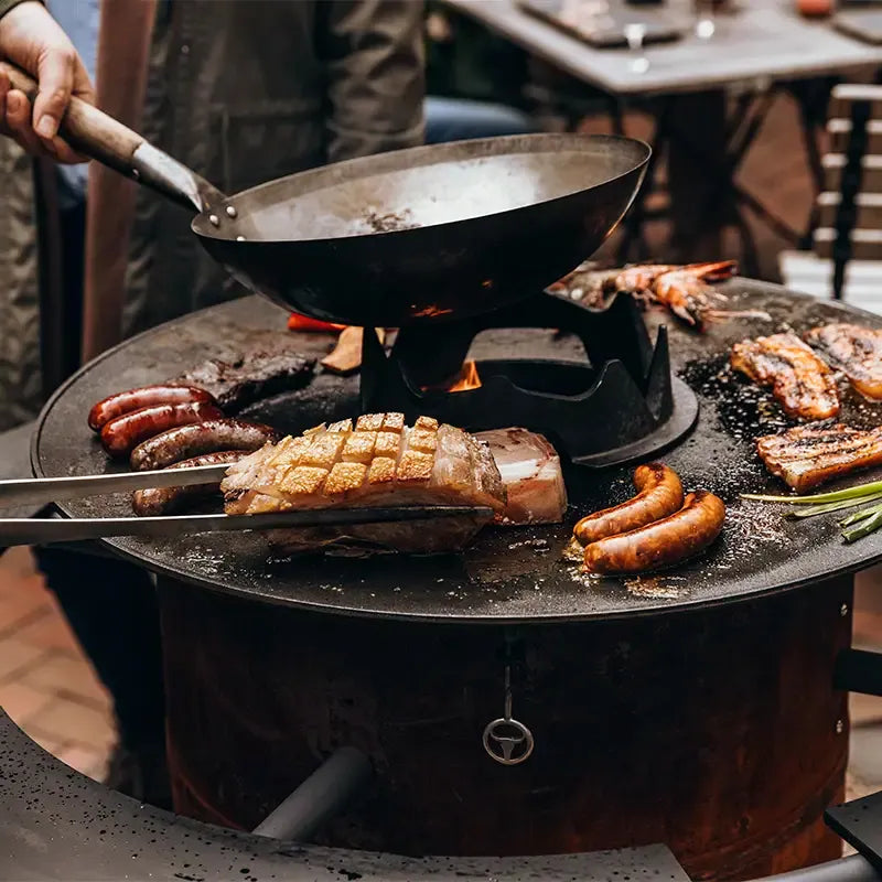 Schweinebauch auf dem Grill