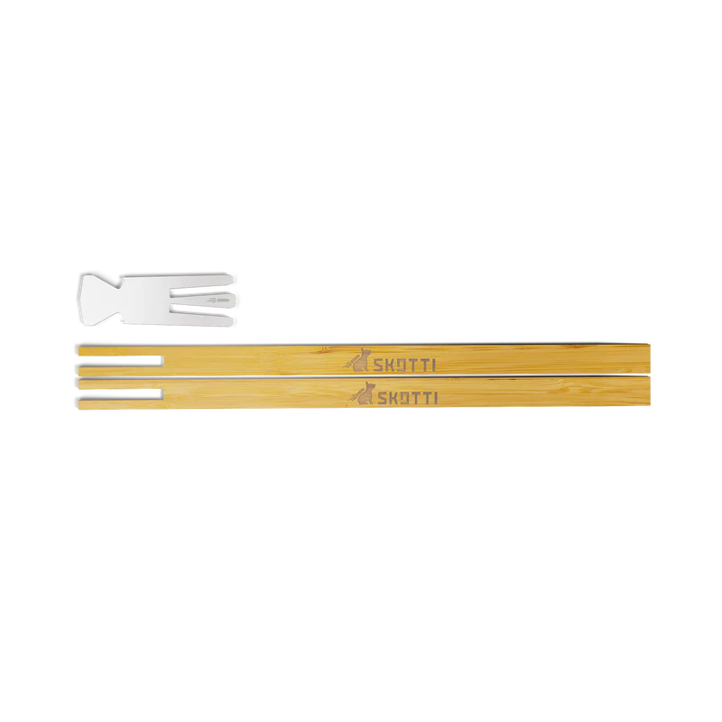 Skotti Grillzange aus Holz