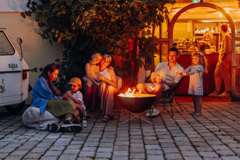 Höfats BOWL 57 Feuerschale mit Sternfuß, Detailansicht 4