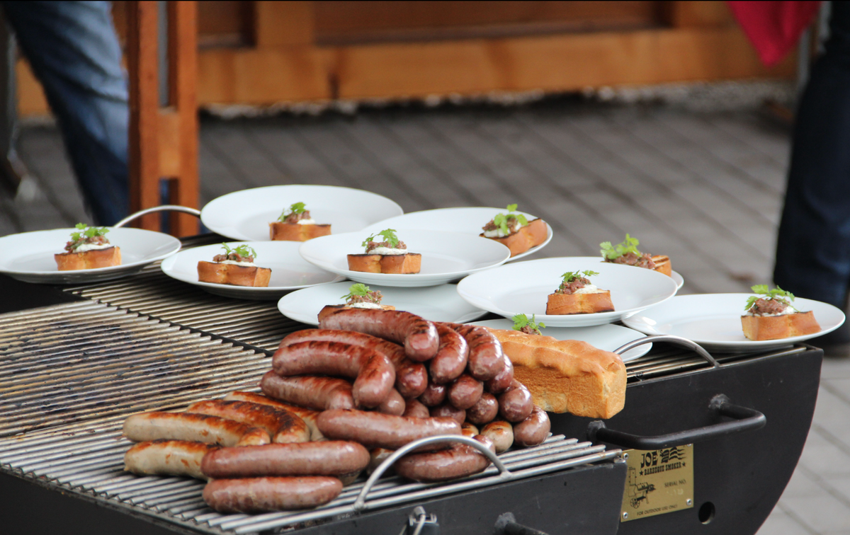 Joe´s Barbeque 16 Half Barrel Grillwanne mit Edelstahlrost, Grillrost aus Edelstahl, für 1 - 12 Personen, Detailansicht 1