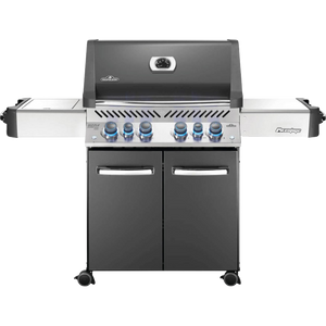 Frontansicht Napoleon Prestige 500 Gasgrill, Rauchgrau