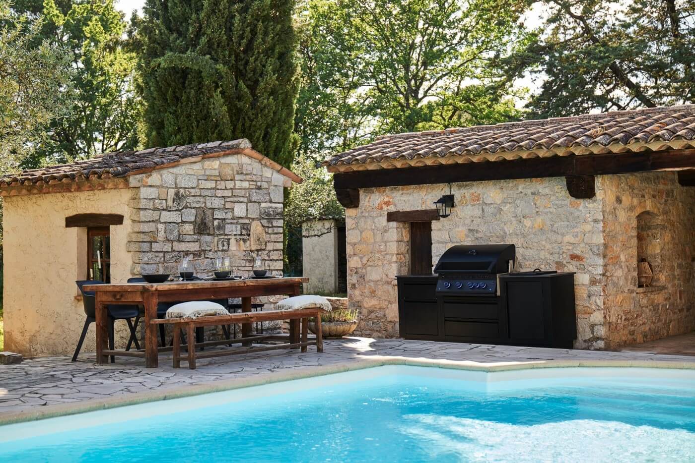 Napoleon OASIS 105 Outdoor-Küche mit 32-Zoll-Einbaugrill der 700er-Serie 2024, Außenküche, Detailansicht 10