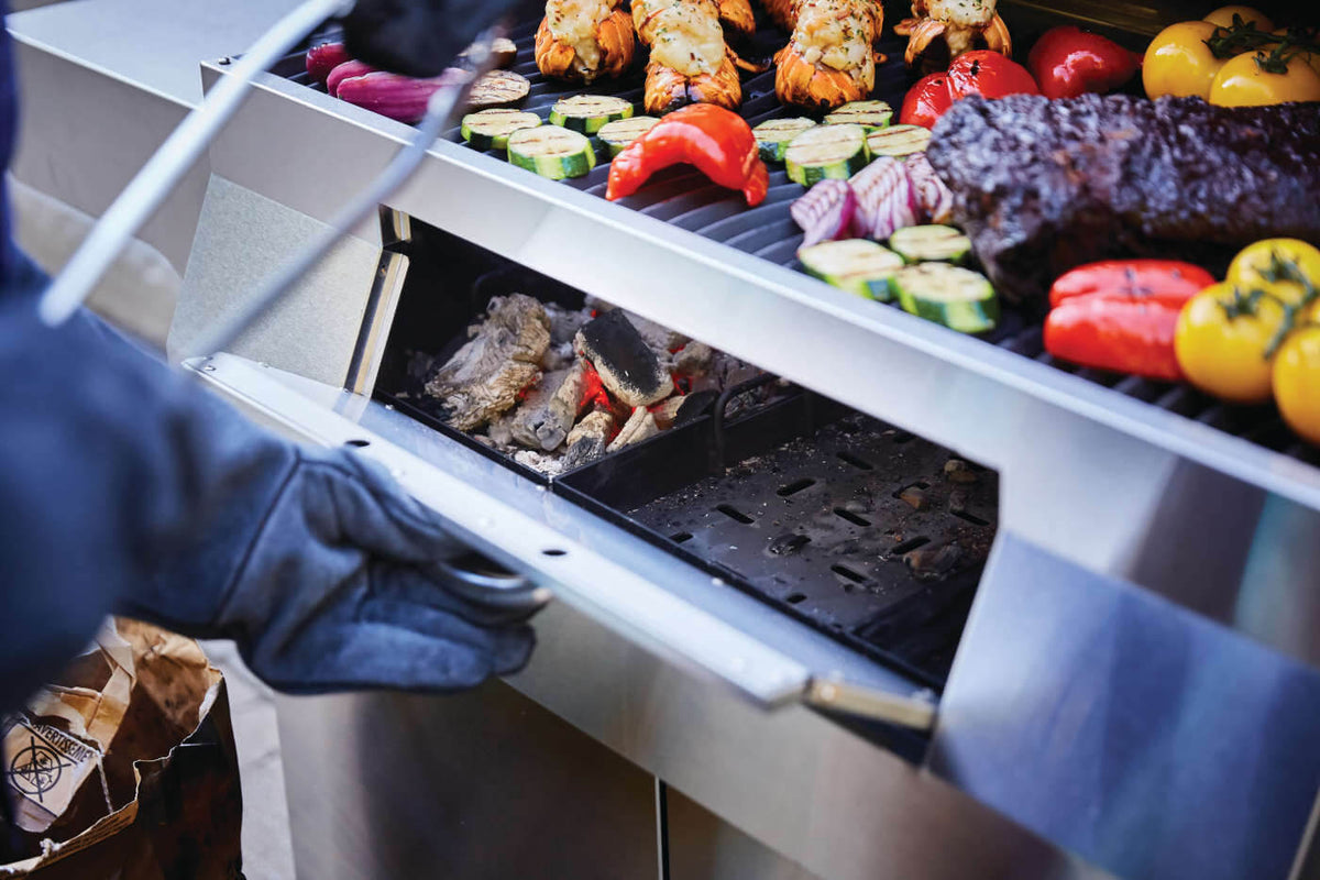 Napoleon PRO605 Holzkohlegrill, Grillrost aus Gusseisen, für 1 - 16 Personen, Detailansicht 3