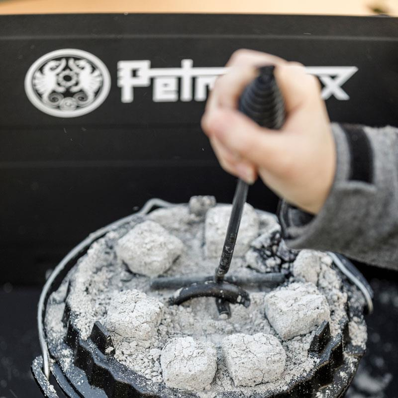 Petromax Deckelheber, Grillzubehör, Detailansicht 2