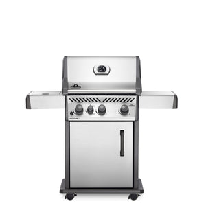 Frontansicht Napoleon Rogue XT 425 Gasgrill, mit Sizzle Zone, Edelstahl