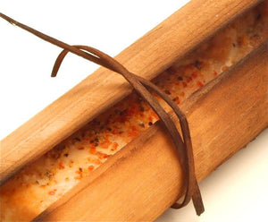 Axtschlag Grillpapier, Zedernholz, Detailansicht 1
