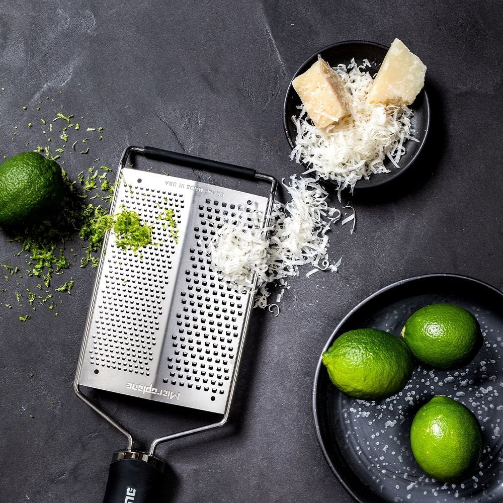 Microplane Doppelreibe, Schwarz, Gourmet Serie, Detailansicht 1
