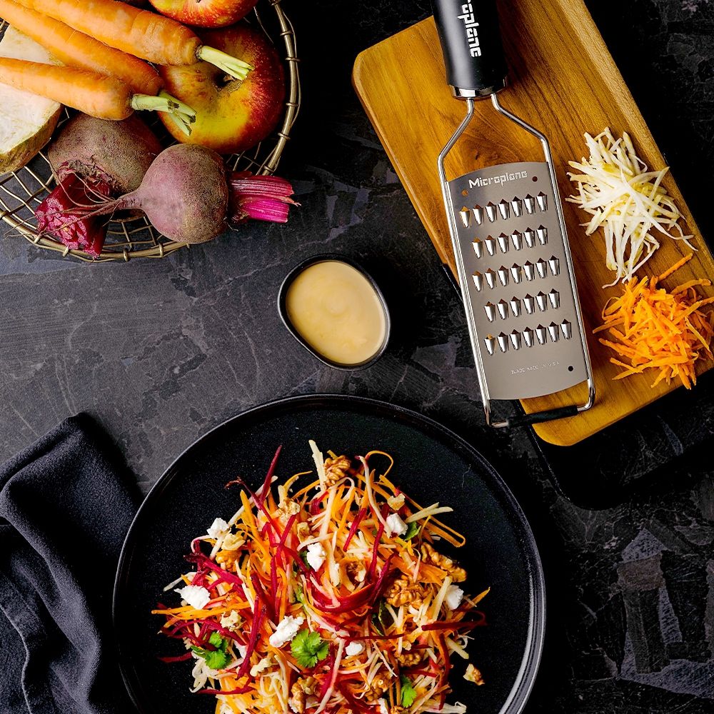 Microplane Feine Juliennereibe, Gourmet Serie, Detailansicht 2