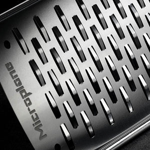 Microplane Mittelgroße Schneide, Professional Serie, Grillzubehör, Detailansicht 1