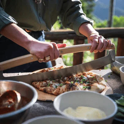 Solo Stove Pi Pizzaschneider Wiegemesser, Detailansicht 2