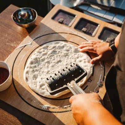 Solo Stove Pi Schneidebrett mit Auffangschalen, Detailansicht 4