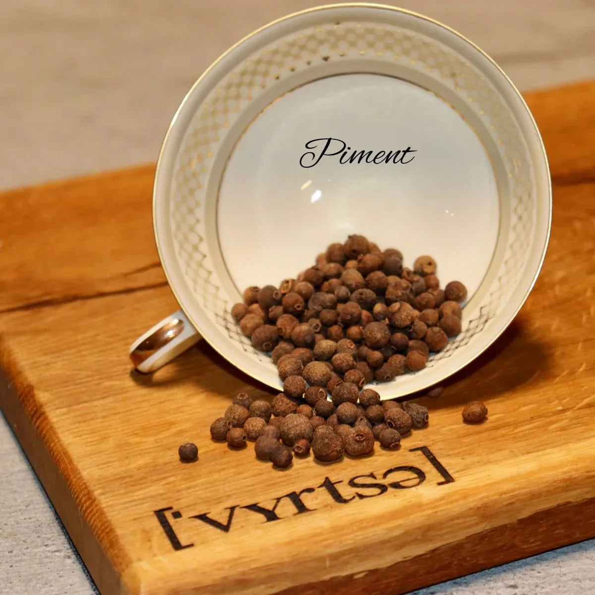 ['Vyrtse] Piment ganz, 100g, Lebensmittel